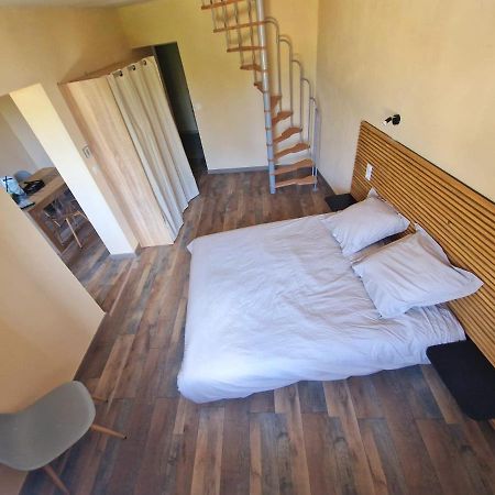 Appart Hotel Du Grand Soleil Saint-Chinian Dış mekan fotoğraf