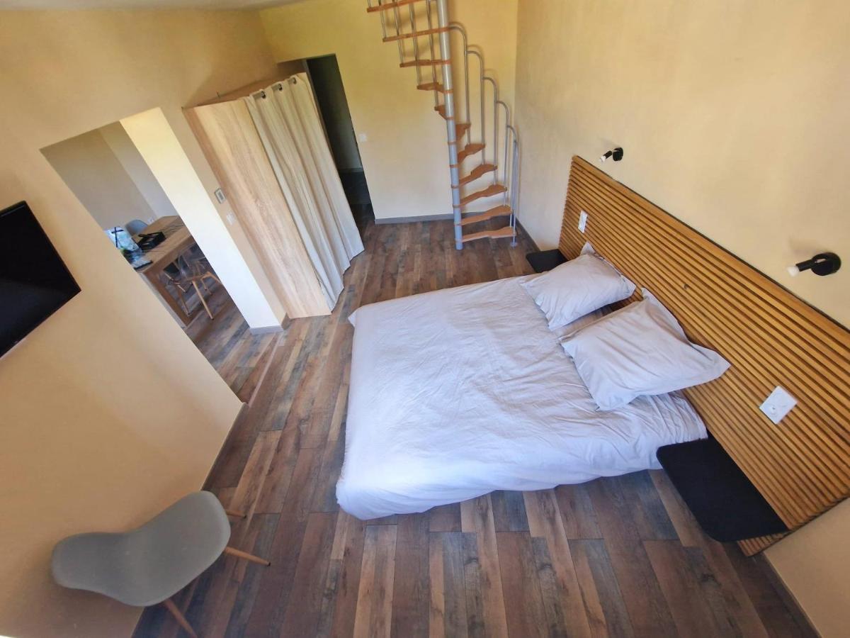 Appart Hotel Du Grand Soleil Saint-Chinian Dış mekan fotoğraf